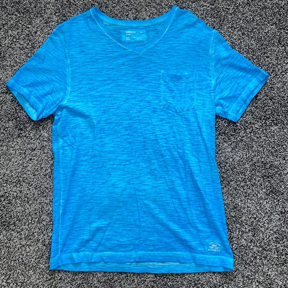 Express Men’s Tee - Size M